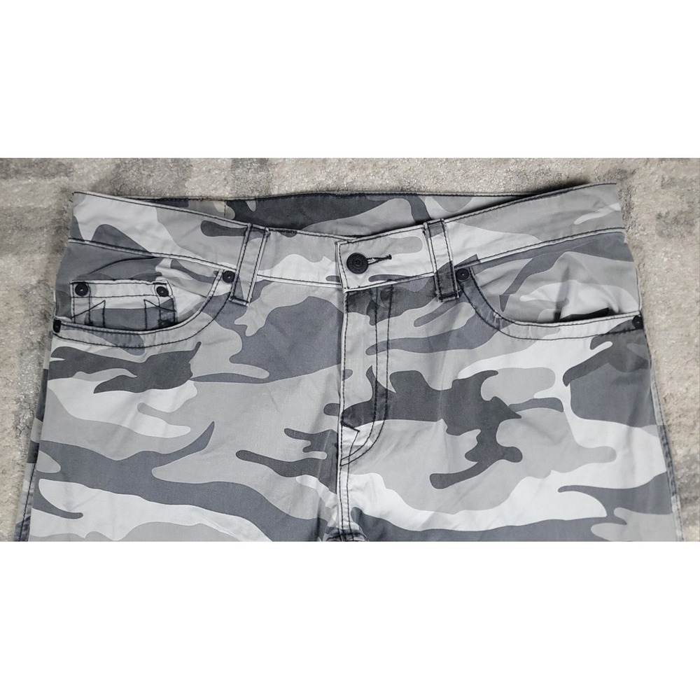 True Religion Mens Gray Camo Double Knee Straight Fit Stitching Pants Sz 40x33.5 - Picture 3 of 11